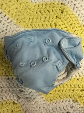 Adjustable Light Blue Cloth Diaper Newborn Cover with Snap Fasteners